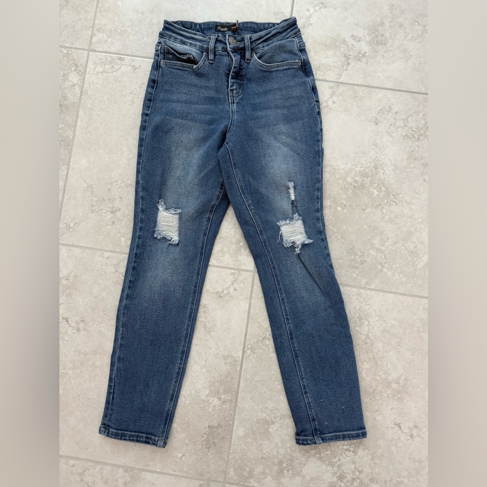 Royalty For Me Blue Distressed Skinny Jeans size 6